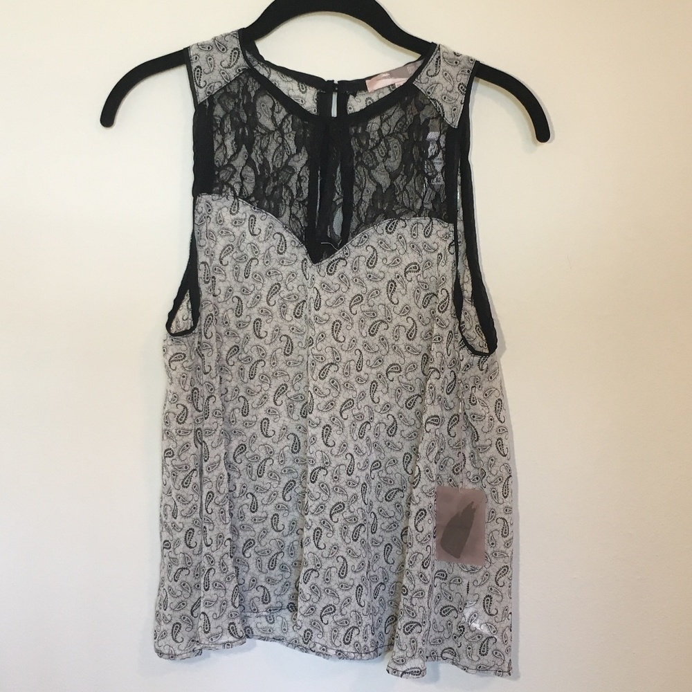 F21 Sleeveless paisley blouse